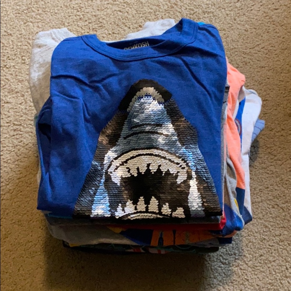 Lot of boys tshirts